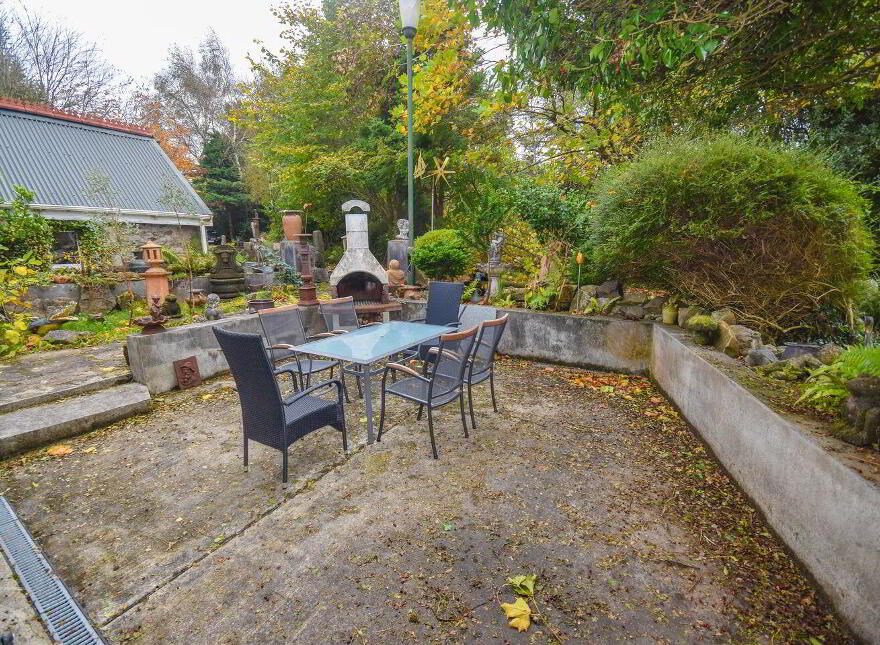 Drumlahard, Leitrim Village, Keadue, N41Y542