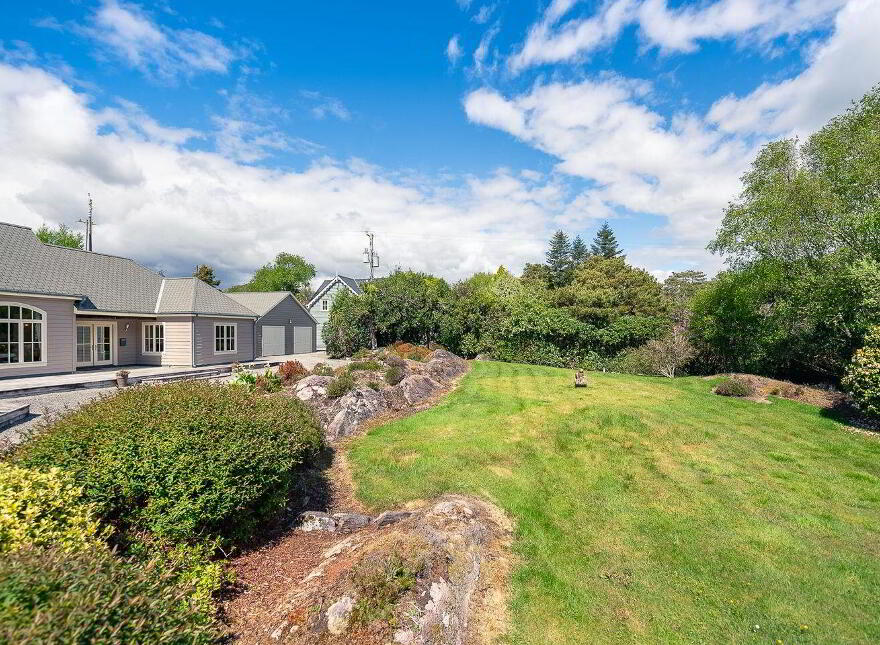 Oysterbed Road, Sneem, Tahilla, V93EV88