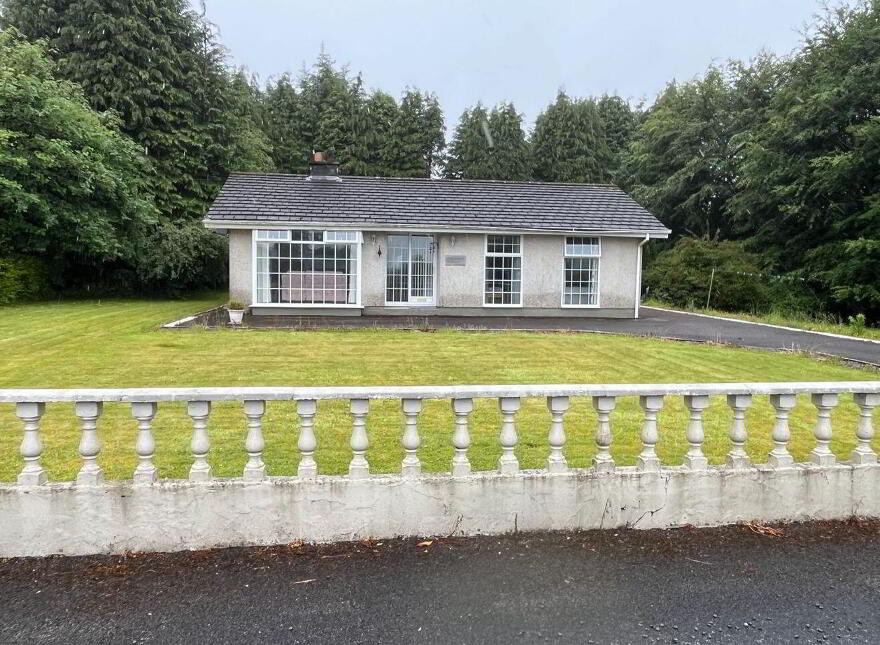Rockhill, Woodford, H62NV60