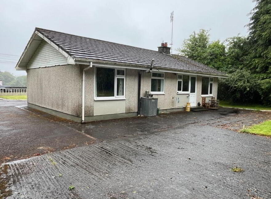 Rockhill, Woodford, H62NV60
