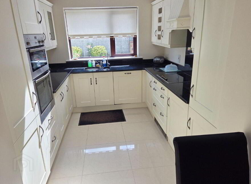 13 Vereker Gardens, Ennis Road, V94X66F