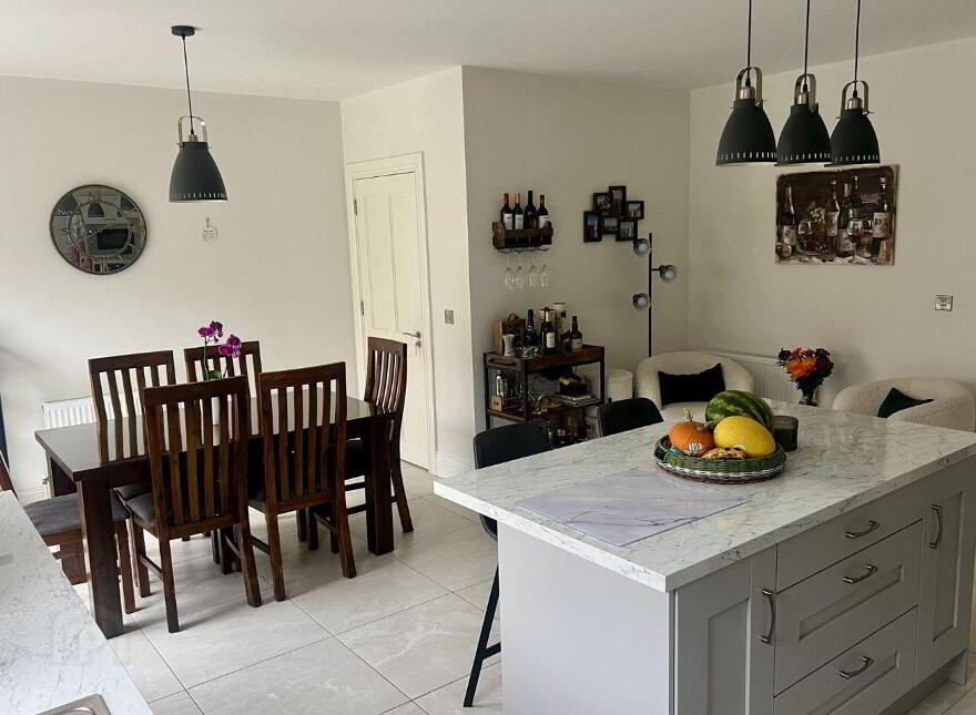 10 The Avenue, Ros Mór, Crossagalla, V943A21