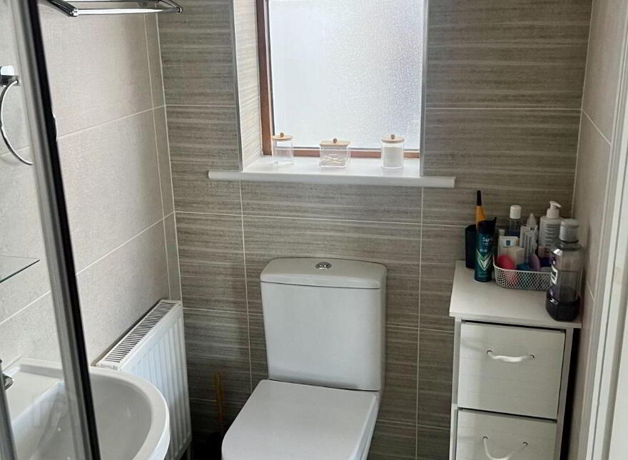 10 The Avenue, Ros Mór, Crossagalla, V943A21