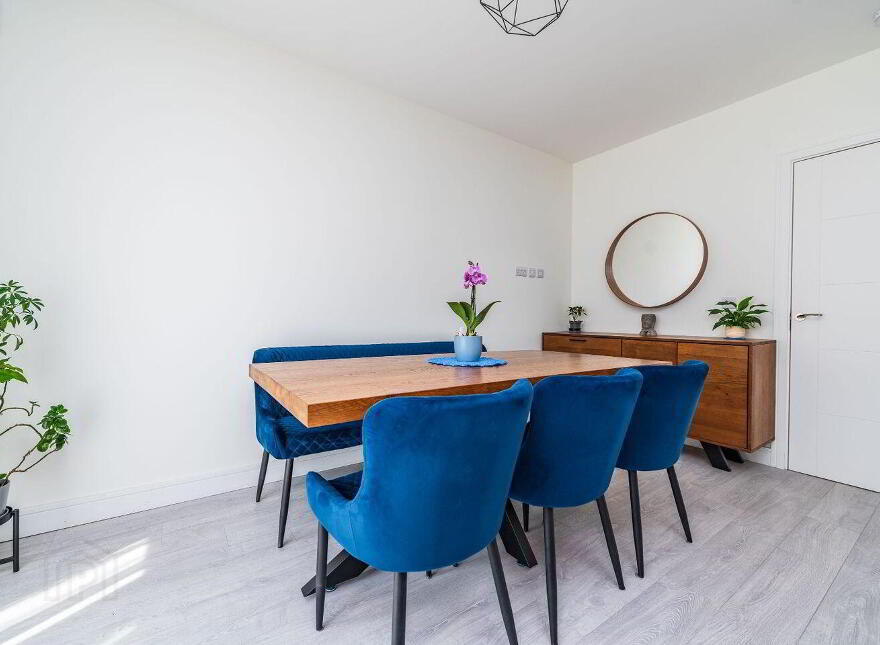 26 Whitethorn Square, Naas, W91XCF8
