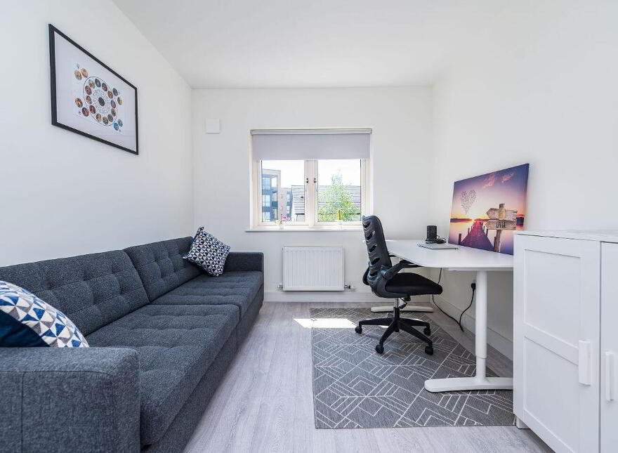 26 Whitethorn Square, Naas, W91XCF8