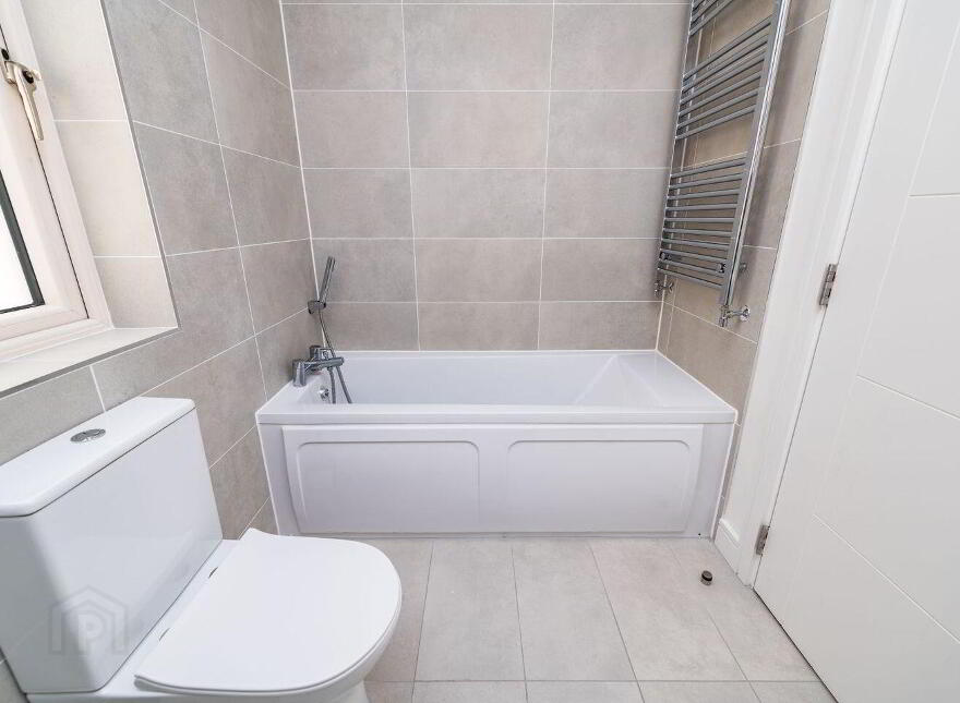 26 Whitethorn Square, Naas, W91XCF8