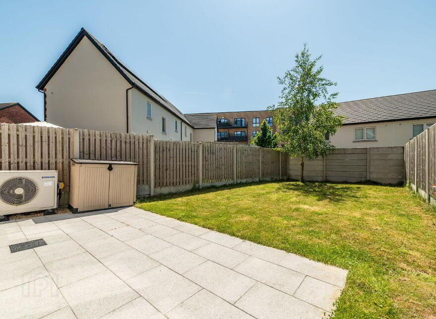 26 Whitethorn Square, Naas, W91XCF8