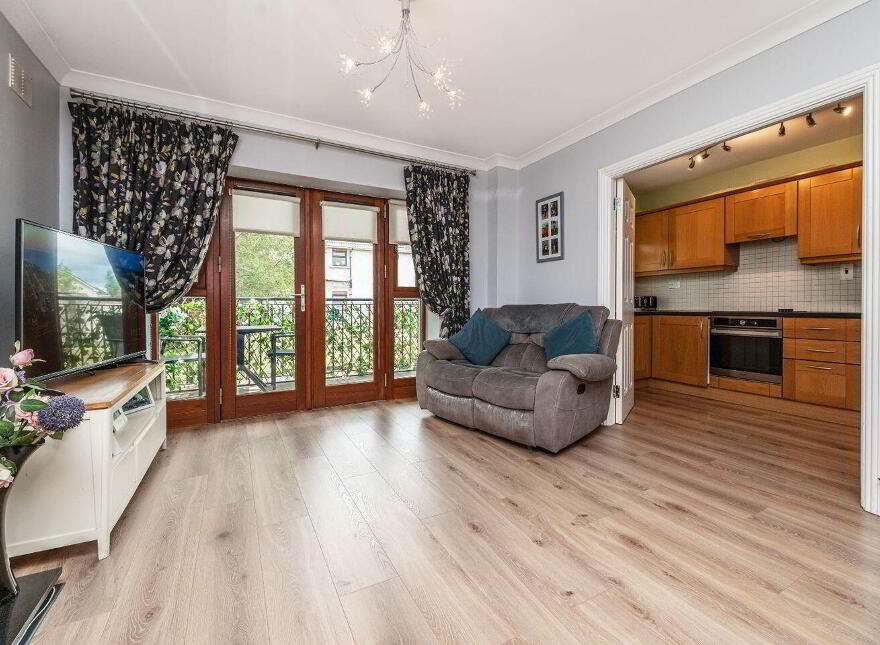 Apartment 2 The Court Newtown Manor, Kill, W91E061