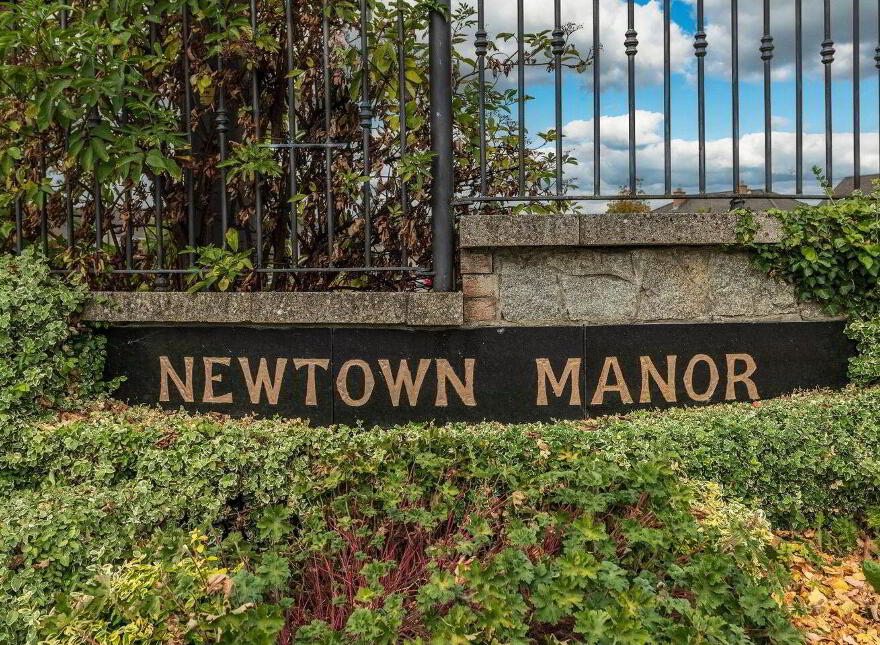 Apartment 2 The Court Newtown Manor, Kill, W91E061