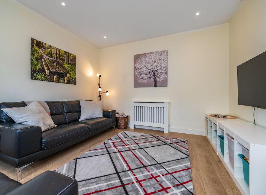 6 Newtown Avenue, The Meadows, Kill, W91A9XV
