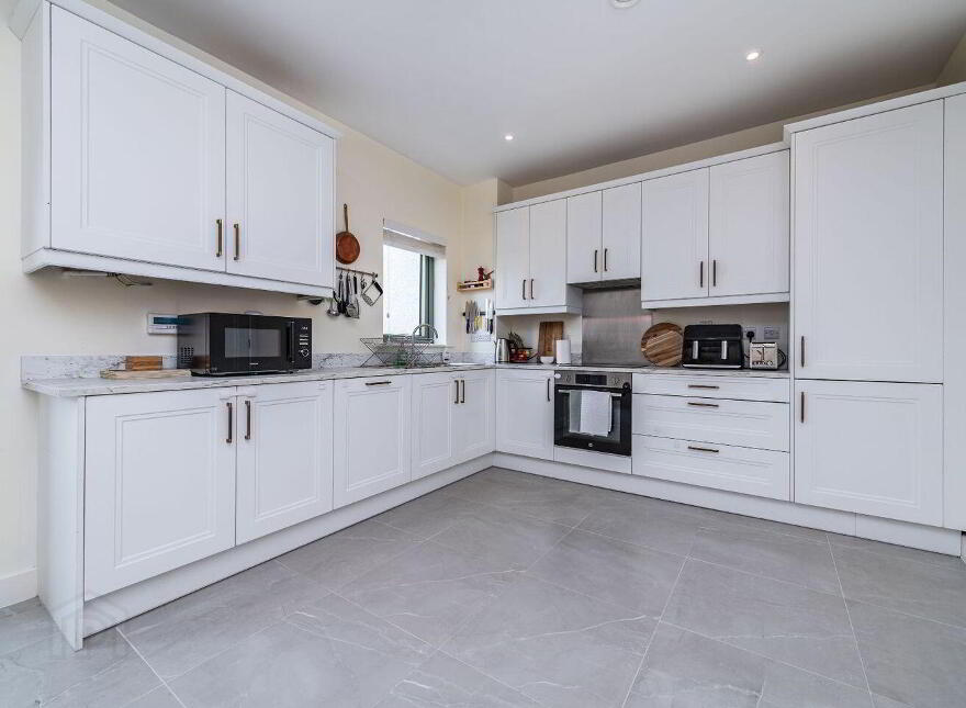 6 Newtown Avenue, The Meadows, Kill, W91A9XV