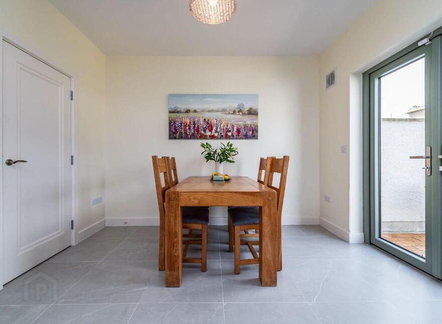 6 Newtown Avenue, The Meadows, Kill, W91A9XV