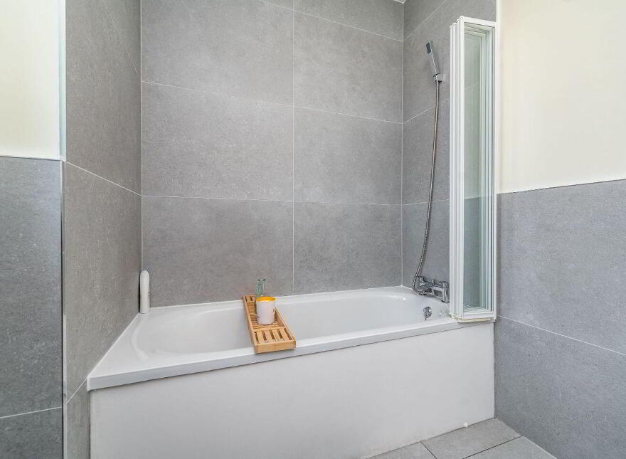 6 Newtown Avenue, The Meadows, Kill, W91A9XV
