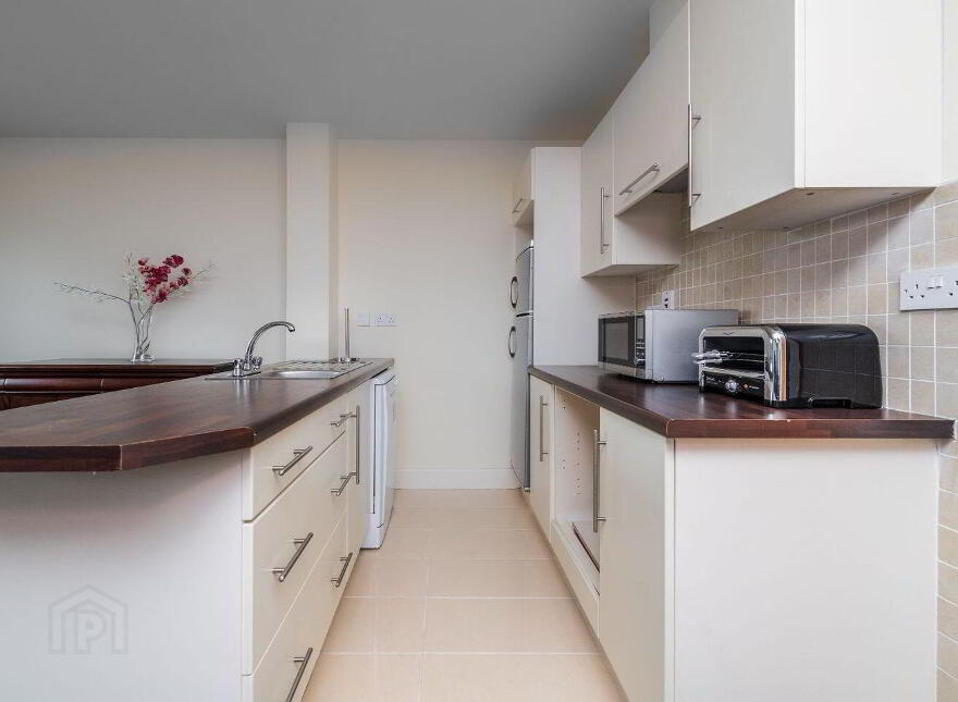 Apartment 4 Capella Court, Langton Road, Newbridge, W12RC44