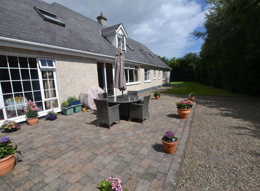 Saint Theresa's, Mount Alexander, Gorey, Y25P285