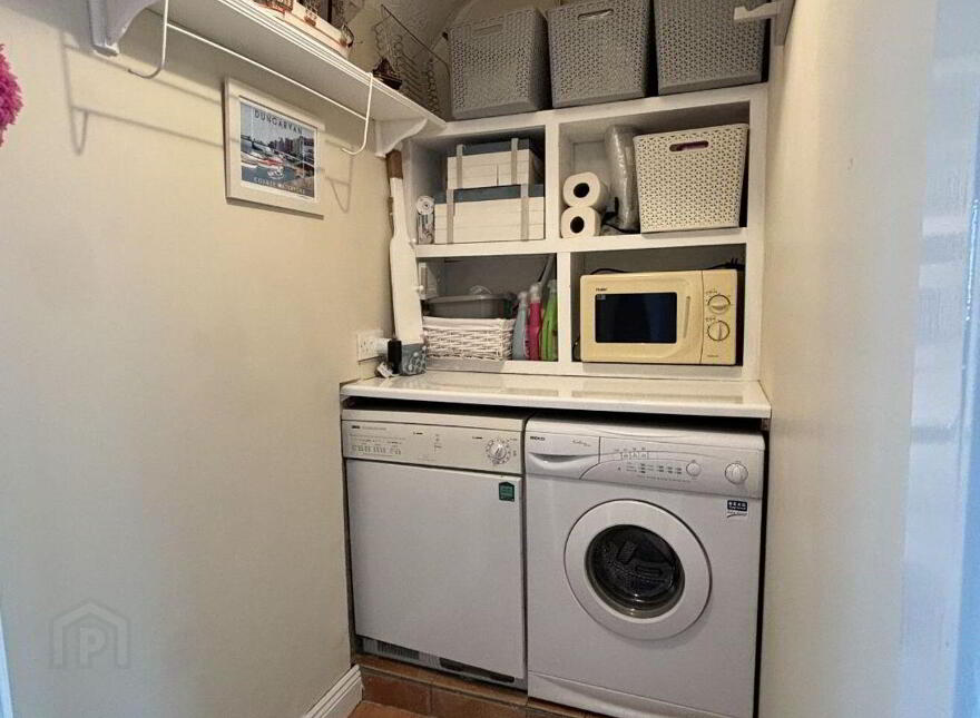 Avila, Seamount, Courtown, Y25AE20
