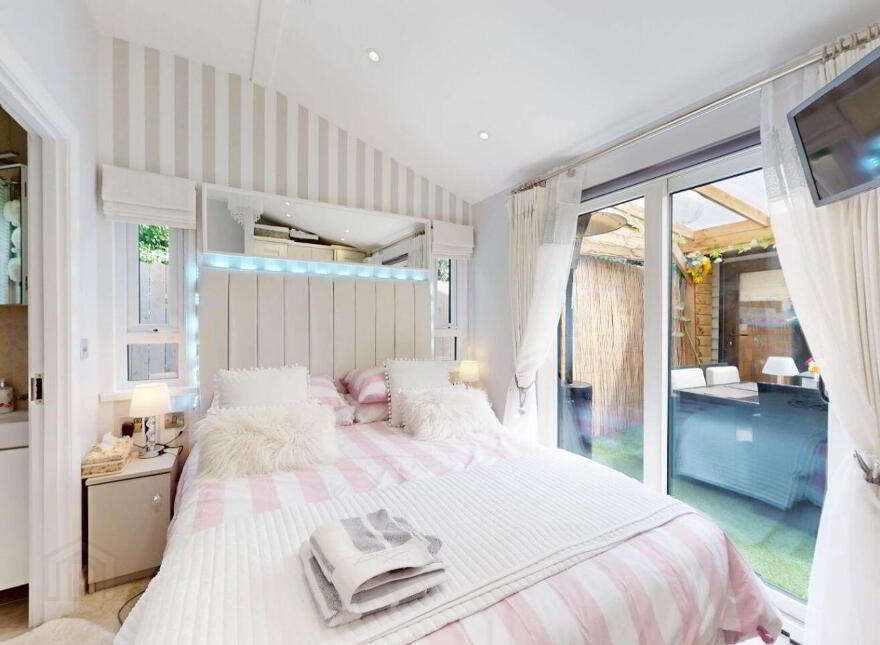 70 Kilgorman Holiday Park, Castletown, Y25TK64
