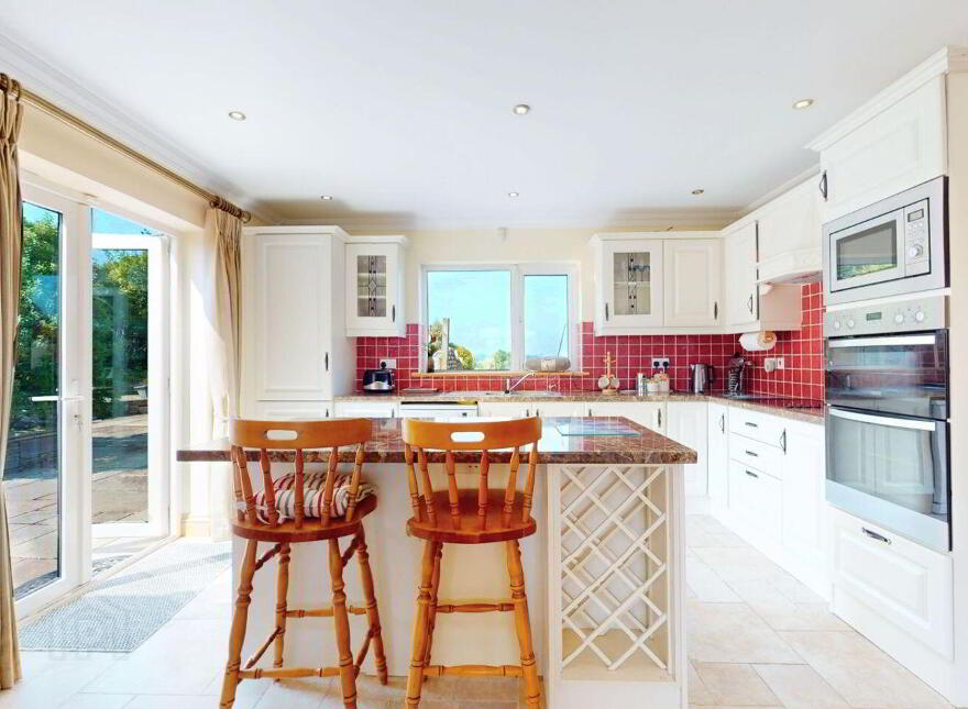 Seven Gables, Ahare, Castletown, Y25RX20