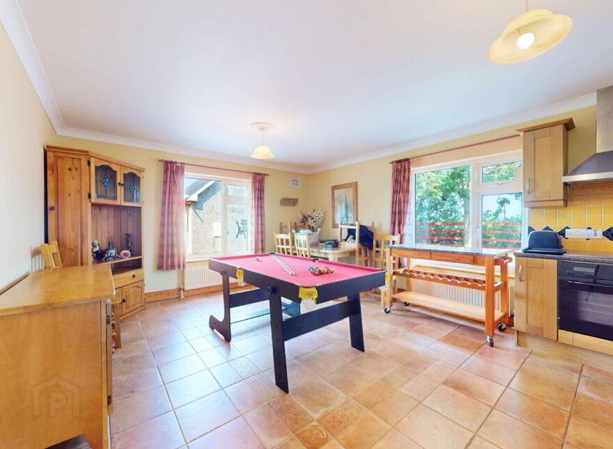 Seven Gables, Ahare, Castletown, Y25RX20