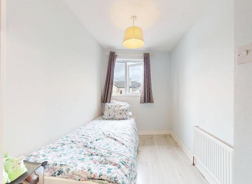 13 Centenary Place, Gorey, Y25XE68
