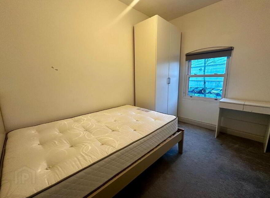 8 Brook Street, Dundalk, A91E5R7