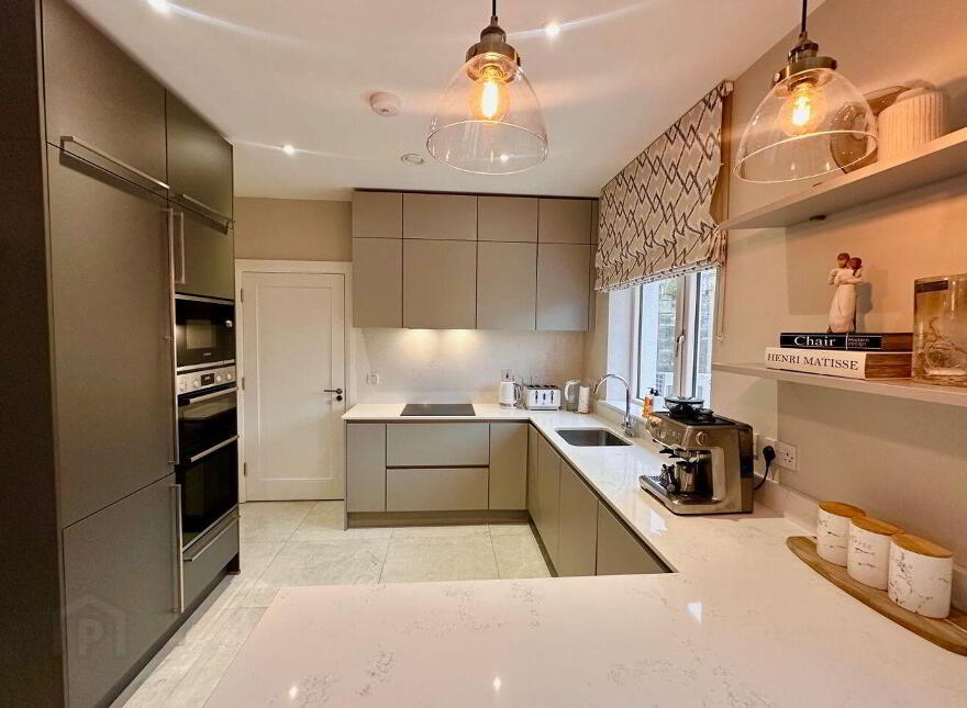 7 Seaview Avenue, Cnoc, Blackrock, A91EE0C