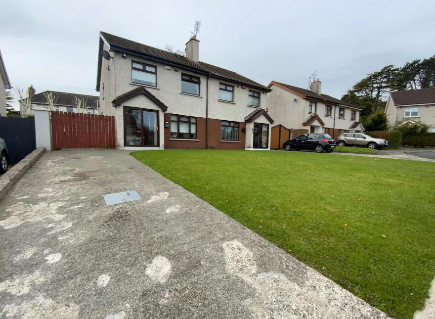15 Castle Heights, Castletown Road, Dundalk, A91AYF6