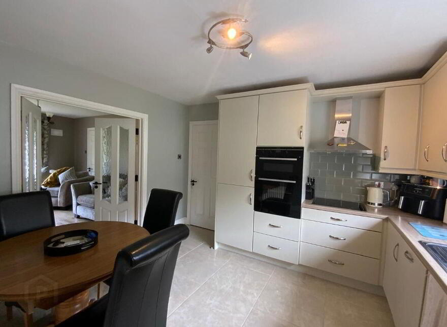 15 Castle Heights, Castletown Road, Dundalk, A91AYF6