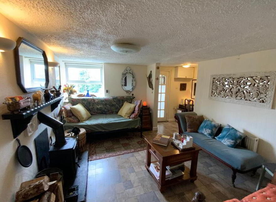 Chapel Hill, Carlingford, Dundalk, A91E788