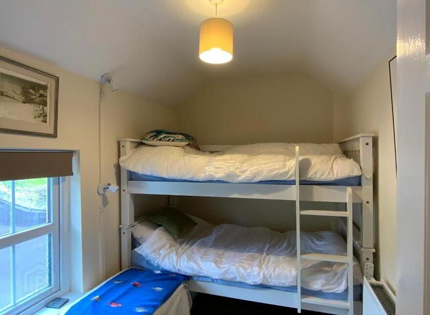 Chapel Hill, Carlingford, Dundalk, A91E788