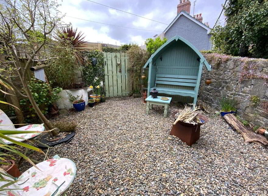 Chapel Hill, Carlingford, Dundalk, A91E788