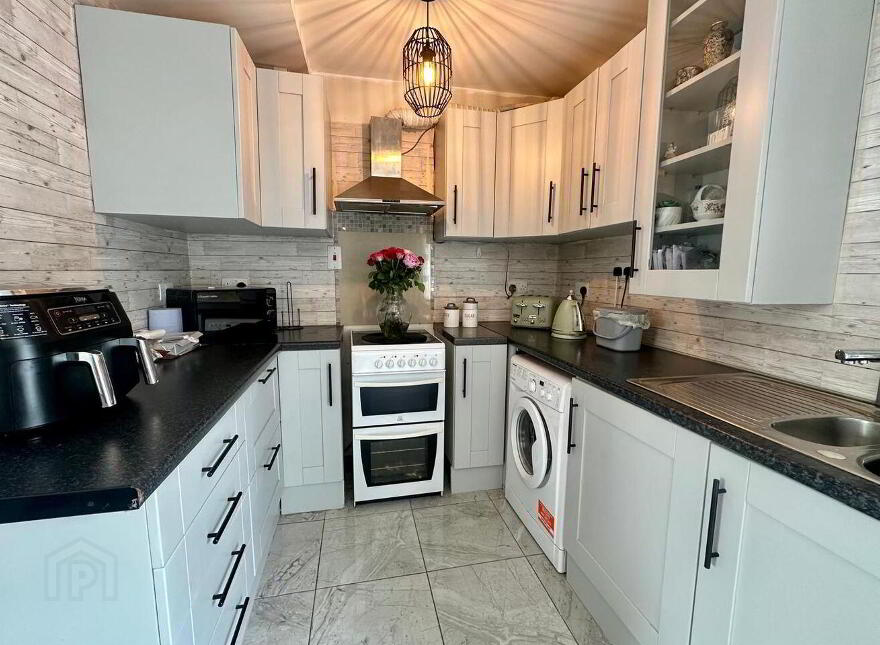 1 Lennon Melia Terrace, Armagh Road, Dundalk, A91T2C7