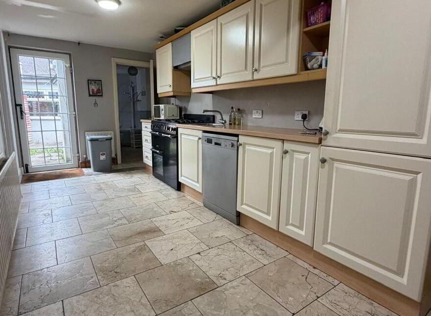66 Fatima Court, Castletown Road, Dundalk, A91C6N1