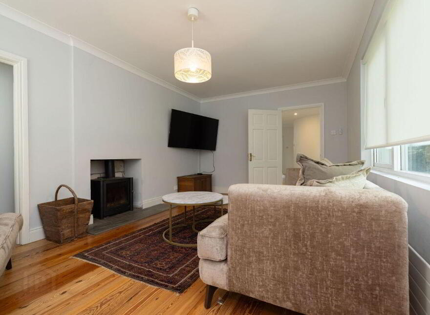 Karibu, Blackrock Road, Blackrock, A91N6P1