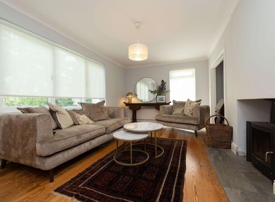 Karibu, Blackrock Road, Blackrock, A91N6P1