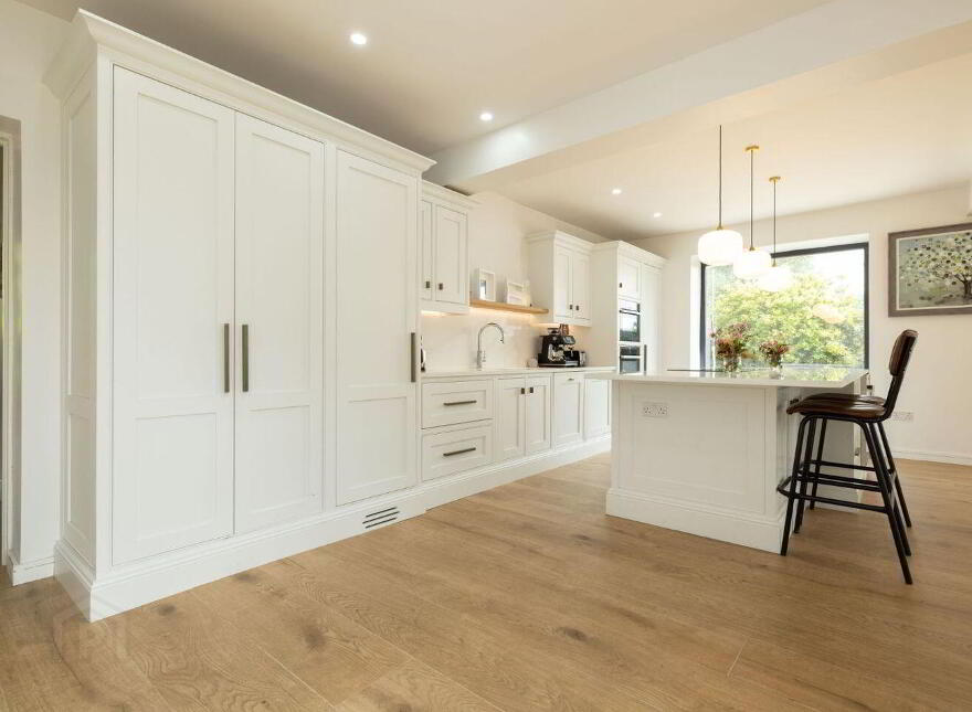 Karibu, Blackrock Road, Blackrock, A91N6P1