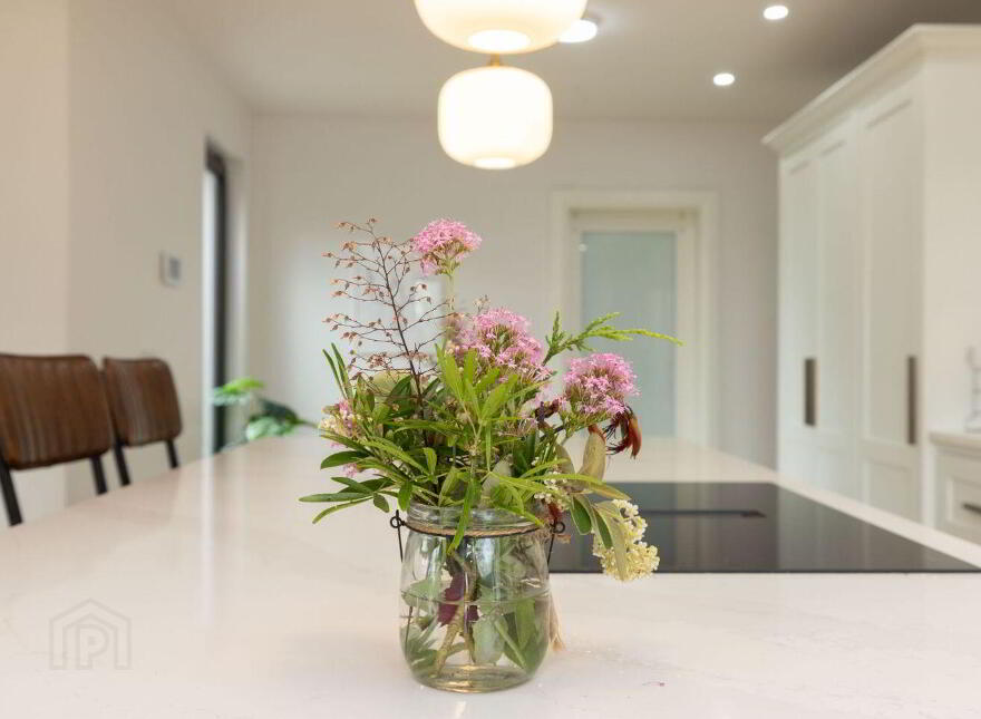 Karibu, Blackrock Road, Blackrock, A91N6P1
