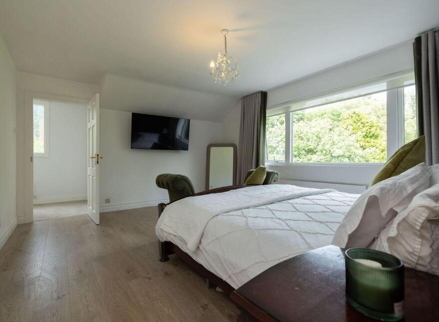 Karibu, Blackrock Road, Blackrock, A91N6P1