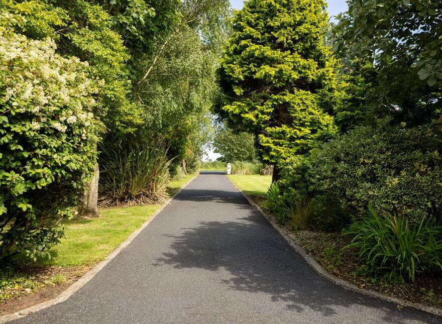 Karibu, Blackrock Road, Blackrock, A91N6P1
