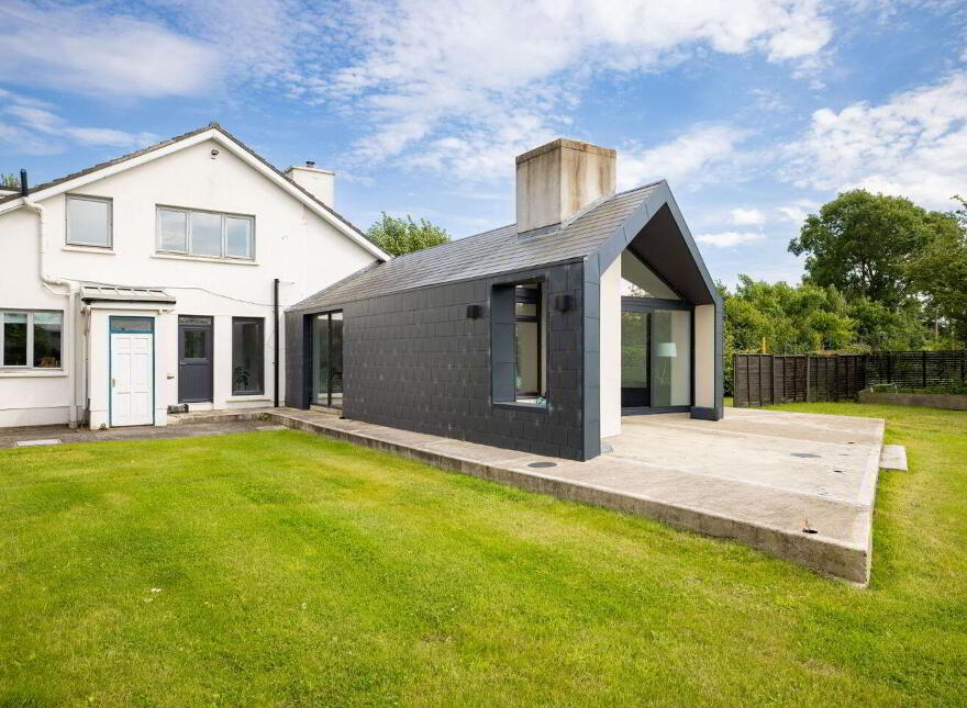 Karibu, Blackrock Road, Blackrock, A91N6P1