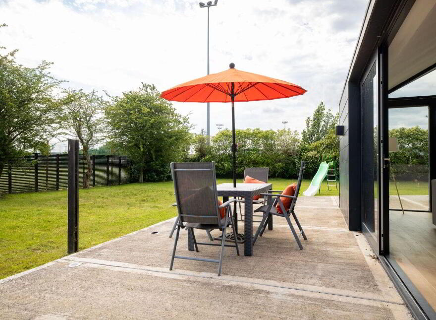 Karibu, Blackrock Road, Blackrock, A91N6P1