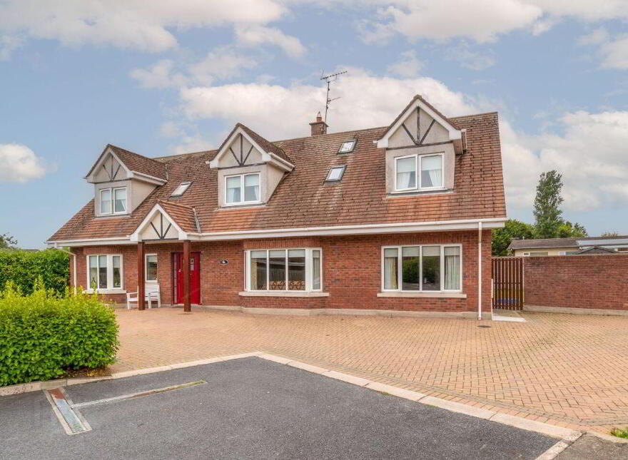 The Moorings, 7 Marlmount, Blackrock, A91R265