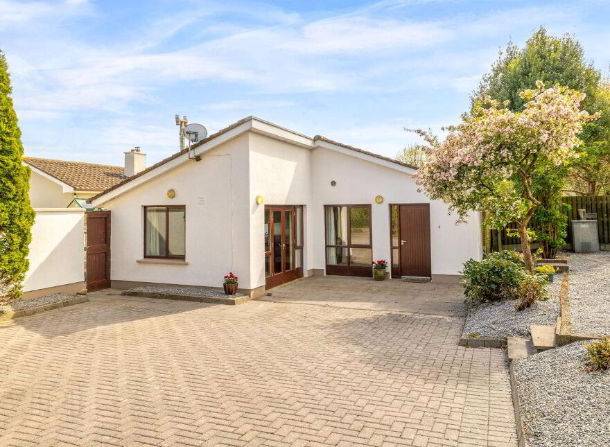 Villa Nova And Nursery Cottage, The Moyne, Enniscorthy, Y21W6R3