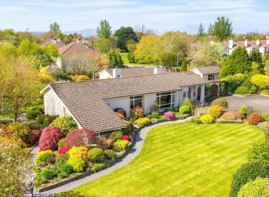 Villa Nova And Nursery Cottage, The Moyne, Enniscorthy, Y21W6R3