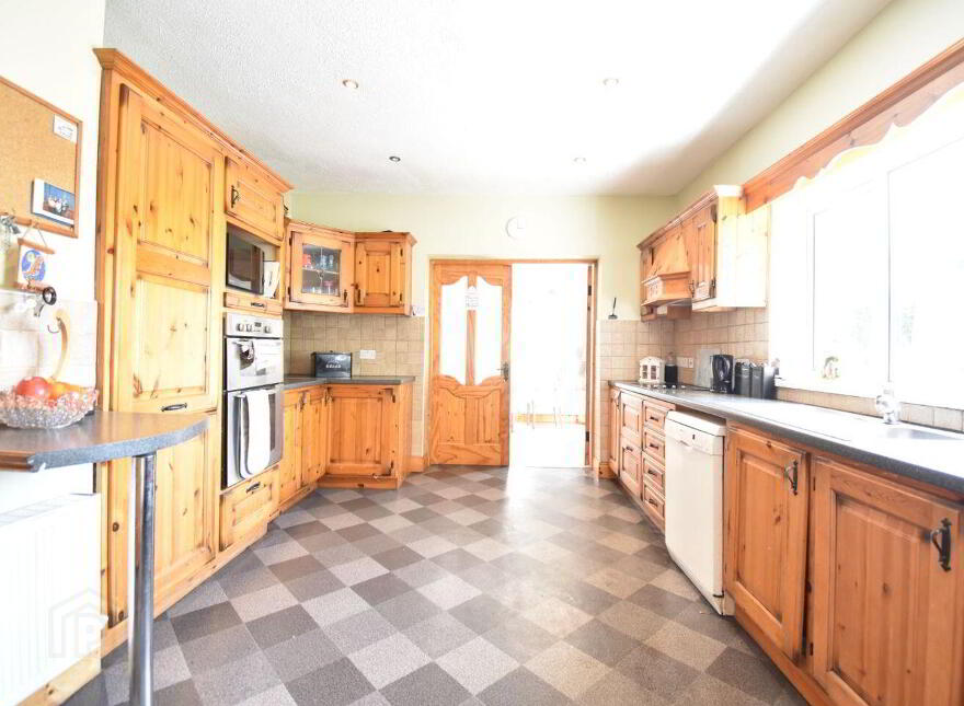 Clonhaston, Enniscorthy, Y21Y8K8