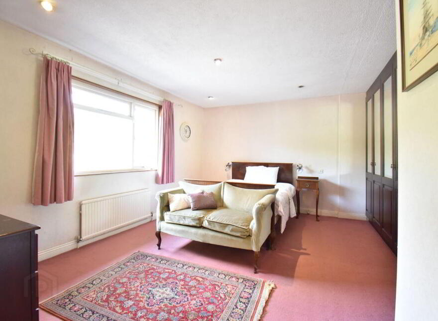 Ouvane House, Blackstoops Road, Enniscorthy, Y21V2H6
