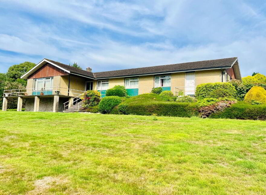 Ouvane House, Blackstoops Road, Enniscorthy, Y21V2H6