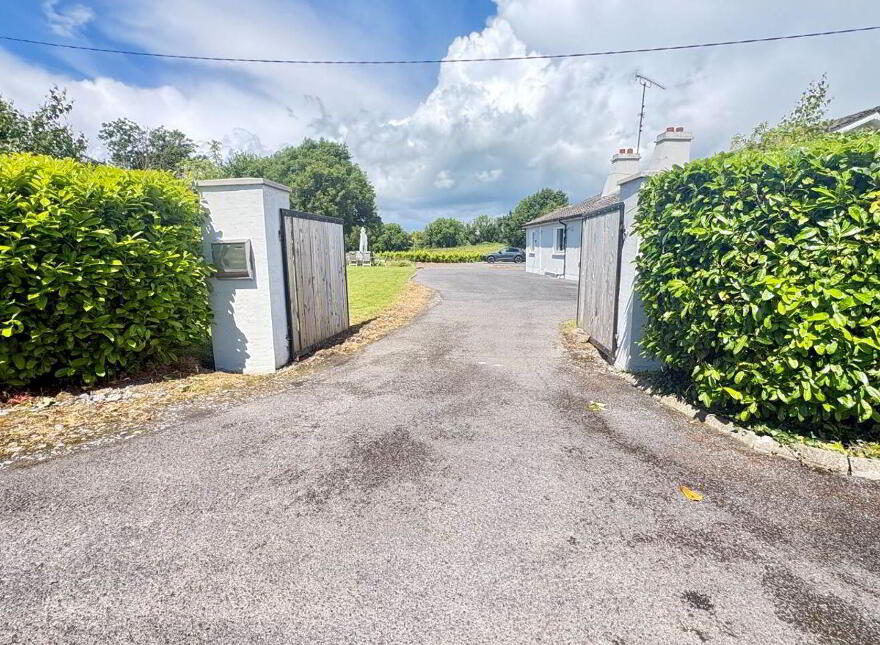 Ballyboy, Walshestown, Monroe, N91WT73
