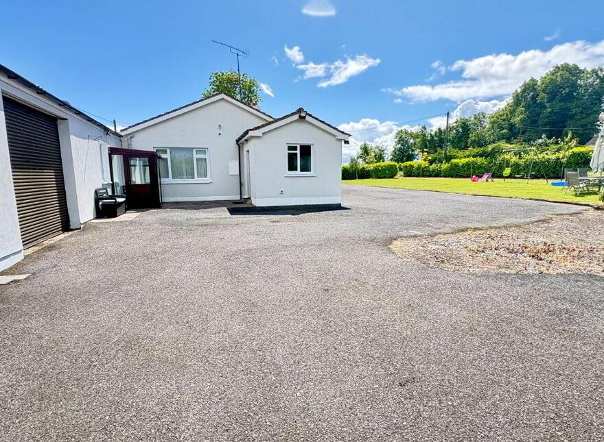 Ballyboy, Walshestown, Monroe, N91WT73