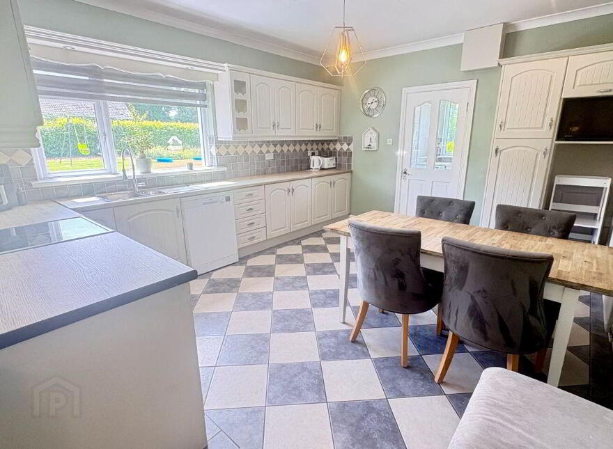 Ballyboy, Walshestown, Monroe, N91WT73
